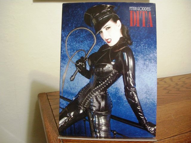 Fetish Goddess Dita